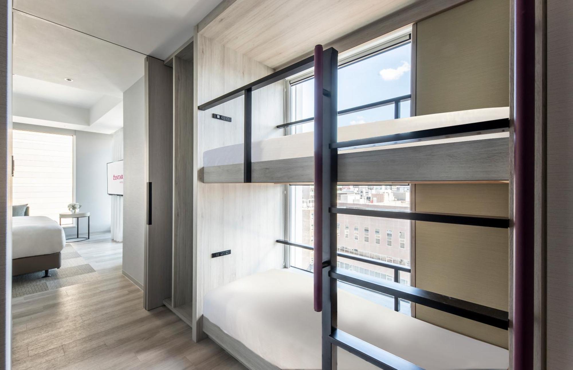 Centara Grand Hotel Osaka Exterior photo A bunk bed